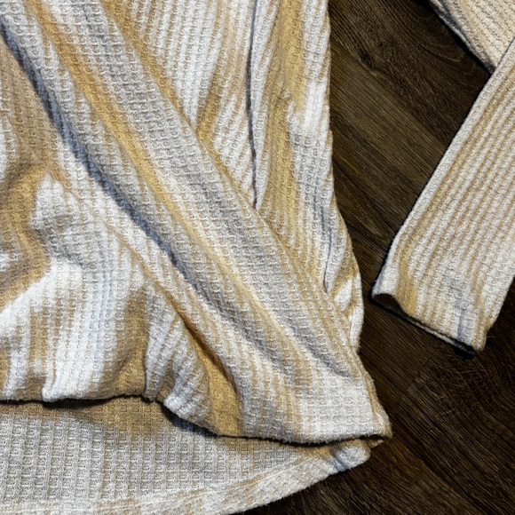 Anthropologie Cream Woodruff Drape/Wrap Sweater - Picture 2 of 5
